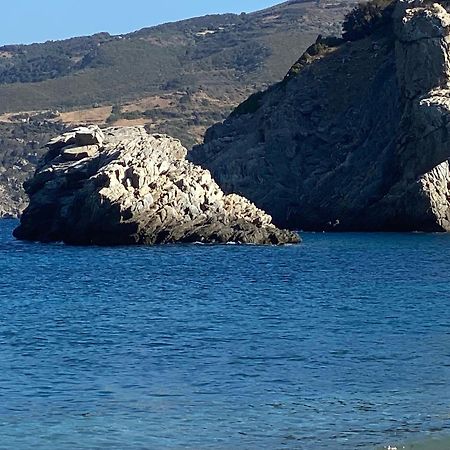 Вилла Παραθαλασσιο Σπιτι Στην Εξοχη Tsakei Экстерьер фото